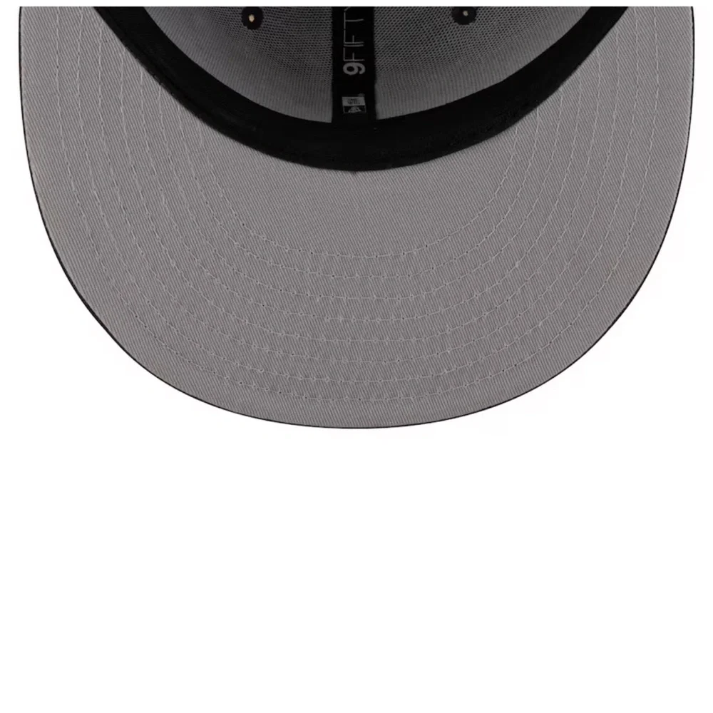 Oklahoma City Thunder New Era 2025 Western Champions 9FIFTY Snapback Hat